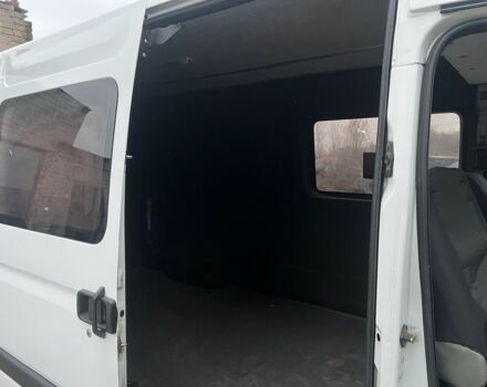 Белый Рено Мастер, объемом двигателя 2.5 л и пробегом 378 тыс. км за 6999 $, фото 15 на Automoto.ua