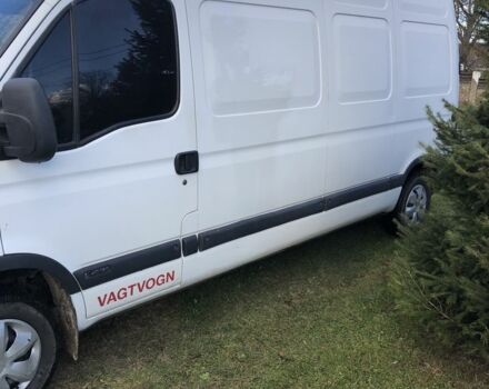 Белый Рено Мастер, объемом двигателя 2.5 л и пробегом 469 тыс. км за 6800 $, фото 1 на Automoto.ua