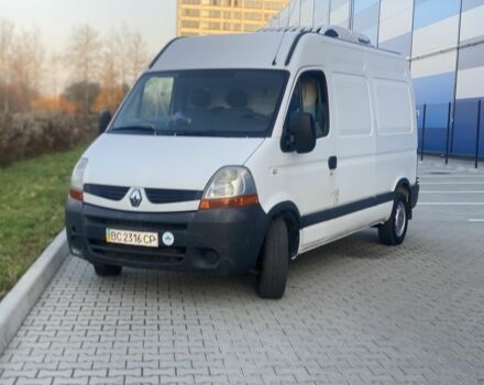 Белый Рено Мастер, объемом двигателя 2.5 л и пробегом 253 тыс. км за 5000 $, фото 1 на Automoto.ua