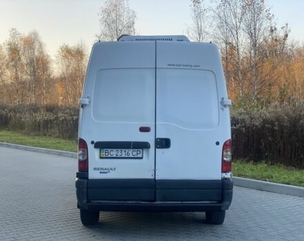 Белый Рено Мастер, объемом двигателя 2.5 л и пробегом 253 тыс. км за 5000 $, фото 2 на Automoto.ua