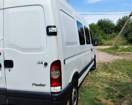 Белый Рено Мастер, объемом двигателя 2.5 л и пробегом 417 тыс. км за 7100 $, фото 3 на Automoto.ua