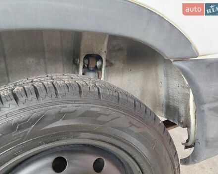 Белый Рено Мастер, объемом двигателя 2.5 л и пробегом 340 тыс. км за 6500 $, фото 16 на Automoto.ua