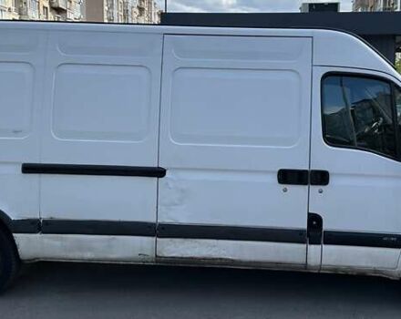 Белый Рено Мастер, объемом двигателя 2.5 л и пробегом 450 тыс. км за 5700 $, фото 1 на Automoto.ua