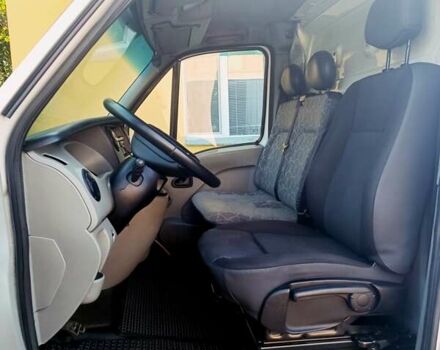 Рено Мастер 2008 в Киеве на Automoto.ua Белый Рено Мастер, объемом двигателя 2.5 л и пробегом 436 тыс. км за 9000 $, фото 11 на Automoto.ua