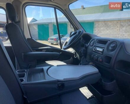 Белый Рено Мастер, объемом двигателя 2.3 л и пробегом 372 тыс. км за 13000 $, фото 20 на Automoto.ua