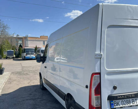 Белый Рено Мастер, объемом двигателя 2.3 л и пробегом 370 тыс. км за 11200 $, фото 5 на Automoto.ua