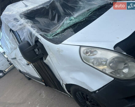 Білий Рено Мастєр, об'ємом двигуна 2.3 л та пробігом 1 тис. км за 4800 $, фото 3 на Automoto.ua