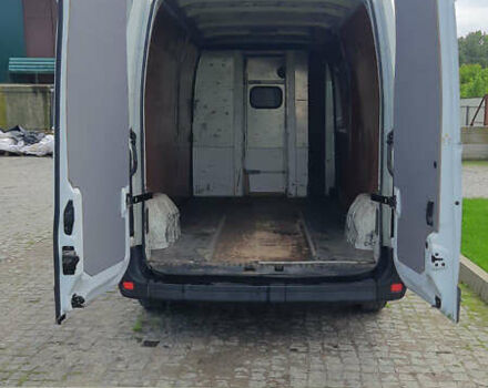 Білий Рено Мастєр, об'ємом двигуна 2.3 л та пробігом 540 тис. км за 12800 $, фото 4 на Automoto.ua