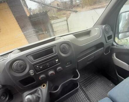 Білий Рено Мастєр, об'ємом двигуна 2.3 л та пробігом 379 тис. км за 10800 $, фото 9 на Automoto.ua