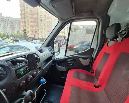 Белый Рено Мастер, объемом двигателя 2.3 л и пробегом 340 тыс. км за 9200 $, фото 3 на Automoto.ua