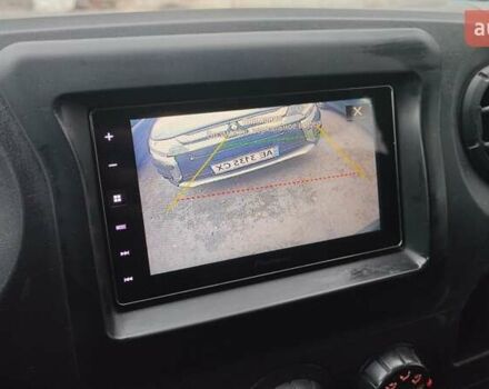 Белый Рено Мастер, объемом двигателя 2.3 л и пробегом 263 тыс. км за 13000 $, фото 14 на Automoto.ua