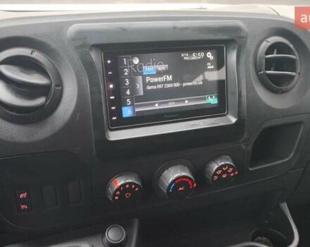 Белый Рено Мастер, объемом двигателя 2.3 л и пробегом 263 тыс. км за 13000 $, фото 13 на Automoto.ua