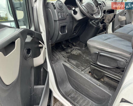 Белый Рено Мастер, объемом двигателя 2.3 л и пробегом 530 тыс. км за 9350 $, фото 20 на Automoto.ua