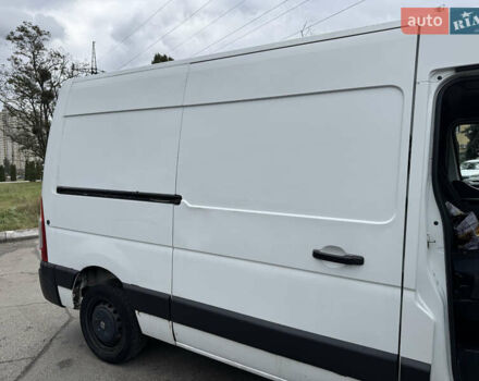Белый Рено Мастер, объемом двигателя 2.3 л и пробегом 531 тыс. км за 10700 $, фото 11 на Automoto.ua