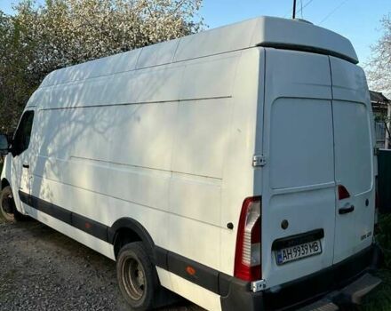 Белый Рено Мастер, объемом двигателя 2.3 л и пробегом 385 тыс. км за 13500 $, фото 3 на Automoto.ua
