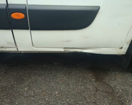 Белый Рено Мастер, объемом двигателя 2.3 л и пробегом 374 тыс. км за 11000 $, фото 6 на Automoto.ua