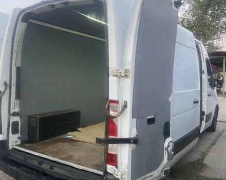 Белый Рено Мастер, объемом двигателя 2.3 л и пробегом 415 тыс. км за 10300 $, фото 5 на Automoto.ua