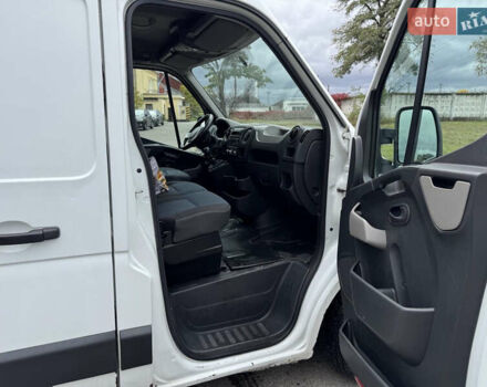 Белый Рено Мастер, объемом двигателя 2.3 л и пробегом 530 тыс. км за 9350 $, фото 11 на Automoto.ua