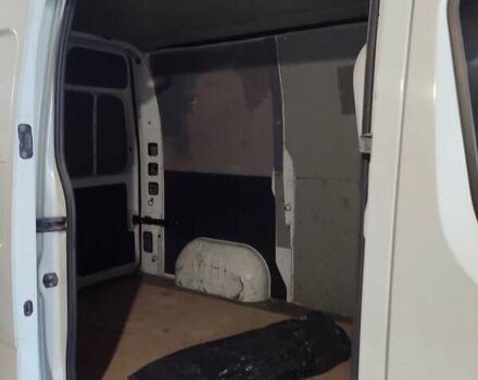 Белый Рено Мастер, объемом двигателя 2.3 л и пробегом 300 тыс. км за 10900 $, фото 4 на Automoto.ua