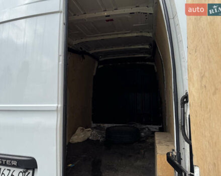 Белый Рено Мастер, объемом двигателя 2.3 л и пробегом 530 тыс. км за 9350 $, фото 5 на Automoto.ua