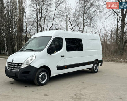 Белый Рено Мастер, объемом двигателя 2.3 л и пробегом 280 тыс. км за 11900 $, фото 1 на Automoto.ua