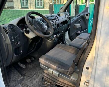 Белый Рено Мастер, объемом двигателя 2.3 л и пробегом 385 тыс. км за 13500 $, фото 13 на Automoto.ua