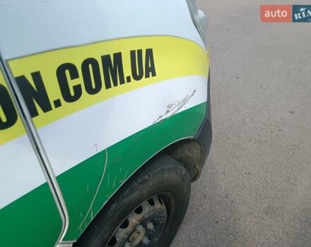 Білий Рено Мастєр, об'ємом двигуна 2.3 л та пробігом 712 тис. км за 5100 $, фото 18 на Automoto.ua