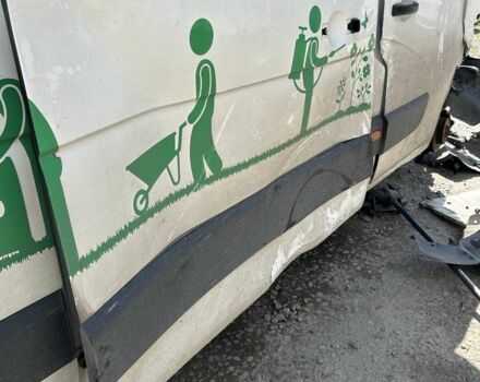 Белый Рено Мастер, объемом двигателя 2.3 л и пробегом 367 тыс. км за 6100 $, фото 4 на Automoto.ua