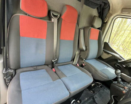 Белый Рено Мастер, объемом двигателя 2.3 л и пробегом 280 тыс. км за 12500 $, фото 38 на Automoto.ua