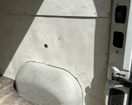 Белый Рено Мастер, объемом двигателя 2.3 л и пробегом 280 тыс. км за 12500 $, фото 21 на Automoto.ua