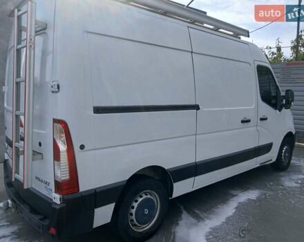 Белый Рено Мастер, объемом двигателя 2.3 л и пробегом 330 тыс. км за 12500 $, фото 3 на Automoto.ua