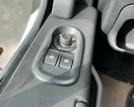 Белый Рено Мастер, объемом двигателя 2.3 л и пробегом 280 тыс. км за 12500 $, фото 61 на Automoto.ua