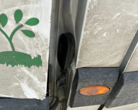 Белый Рено Мастер, объемом двигателя 2.3 л и пробегом 367 тыс. км за 6100 $, фото 3 на Automoto.ua