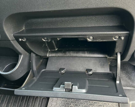 Белый Рено Мастер, объемом двигателя 2.3 л и пробегом 280 тыс. км за 12500 $, фото 60 на Automoto.ua