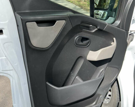 Белый Рено Мастер, объемом двигателя 2.3 л и пробегом 280 тыс. км за 12500 $, фото 47 на Automoto.ua