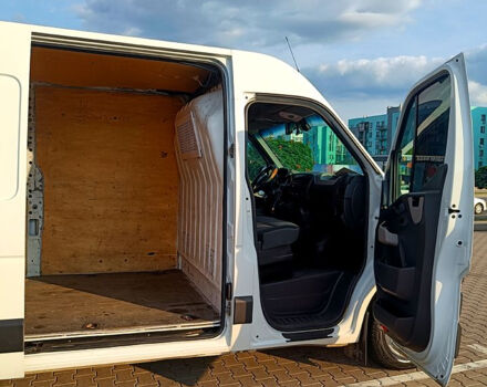 Білий Рено Мастєр, об'ємом двигуна 2.3 л та пробігом 290 тис. км за 13500 $, фото 5 на Automoto.ua