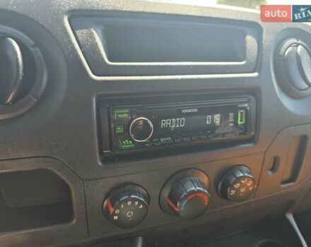 Белый Рено Мастер, объемом двигателя 2.3 л и пробегом 496 тыс. км за 11600 $, фото 29 на Automoto.ua