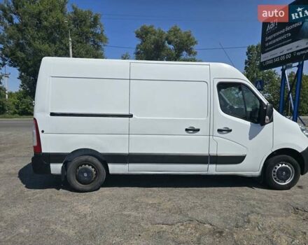 Белый Рено Мастер, объемом двигателя 2.3 л и пробегом 496 тыс. км за 11600 $, фото 3 на Automoto.ua