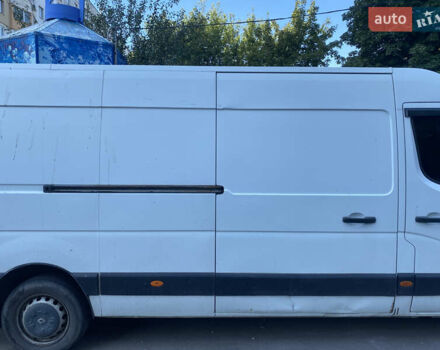 Білий Рено Мастєр, об'ємом двигуна 2.3 л та пробігом 556 тис. км за 11000 $, фото 1 на Automoto.ua