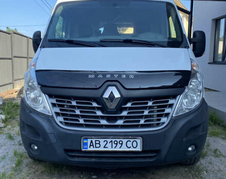 Белый Рено Мастер, объемом двигателя 2.3 л и пробегом 214 тыс. км за 18200 $, фото 1 на Automoto.ua
