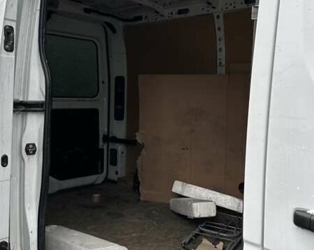 Білий Рено Мастєр, об'ємом двигуна 2.3 л та пробігом 313 тис. км за 13100 $, фото 10 на Automoto.ua