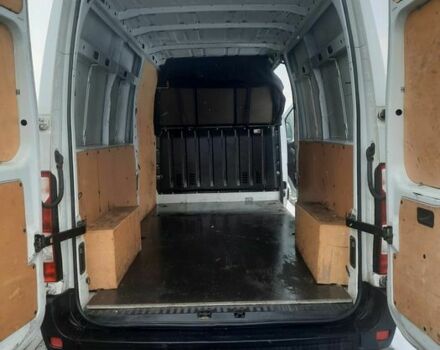 Белый Рено Мастер, объемом двигателя 2.3 л и пробегом 630 тыс. км за 12000 $, фото 9 на Automoto.ua