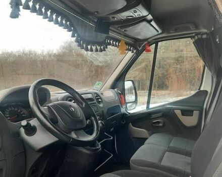 Белый Рено Мастер, объемом двигателя 2.3 л и пробегом 630 тыс. км за 12000 $, фото 4 на Automoto.ua