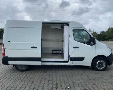 Белый Рено Мастер, объемом двигателя 2.3 л и пробегом 266 тыс. км за 12252 $, фото 2 на Automoto.ua