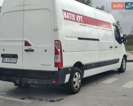 Белый Рено Мастер, объемом двигателя 2.3 л и пробегом 358 тыс. км за 12800 $, фото 2 на Automoto.ua