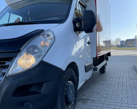 Белый Рено Мастер, объемом двигателя 2.3 л и пробегом 350 тыс. км за 12500 $, фото 2 на Automoto.ua