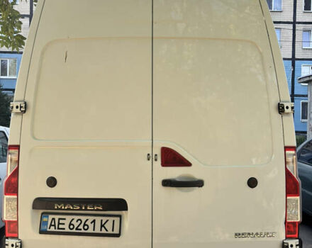 Белый Рено Мастер, объемом двигателя 2.3 л и пробегом 341 тыс. км за 10700 $, фото 7 на Automoto.ua