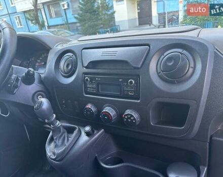 Білий Рено Мастєр, об'ємом двигуна 2.3 л та пробігом 341 тис. км за 11200 $, фото 44 на Automoto.ua