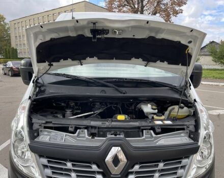 Рено Мастер 2015 в Радивилове на Automoto.ua Белый Рено Мастер, объемом двигателя 2.3 л и пробегом 280 тыс. км за 14500 $, фото 20 на Automoto.ua