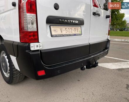 Рено Мастєр 2015 у Радивилове на Automoto.ua Білий Рено Мастєр, об'ємом двигуна 2.3 л та пробігом 280 тис. км за 14500 $, фото 20 на Automoto.ua